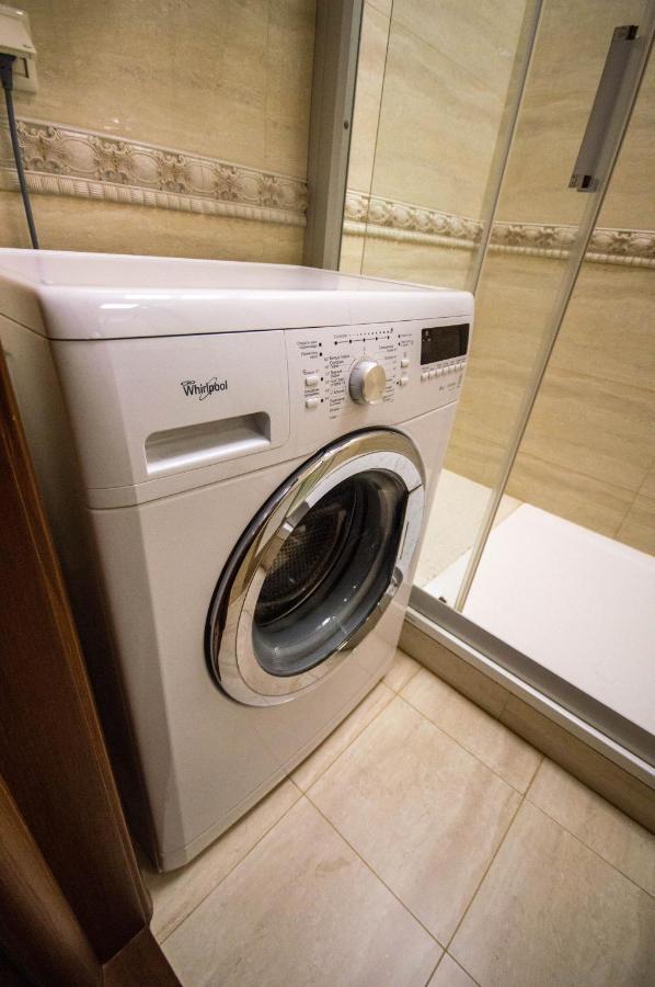 Kyiv Classic Apartment Dış mekan fotoğraf